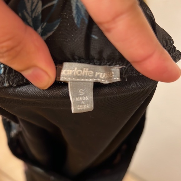 Charlotte Russe Navy blue 2 piece floral pants set - Picture 4 of 7